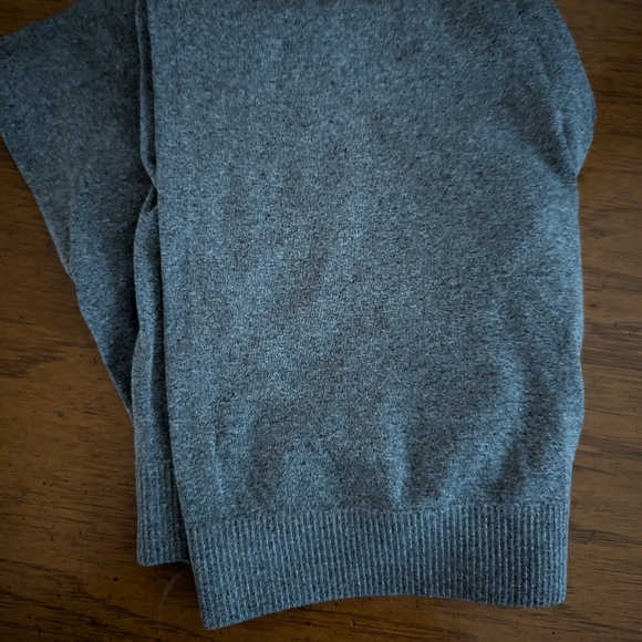 Leggings s/m pair of grey an black spandex - Picture 6 of 6